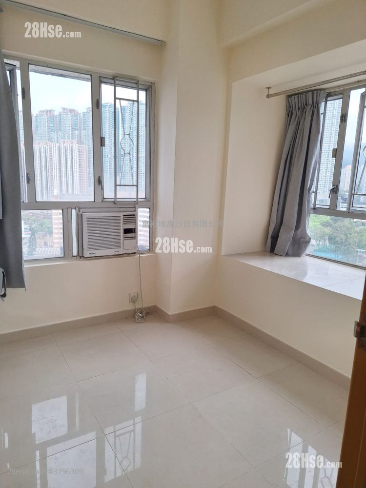 金狮花园 租盘 2 房 , 1 浴室 306 平方尺