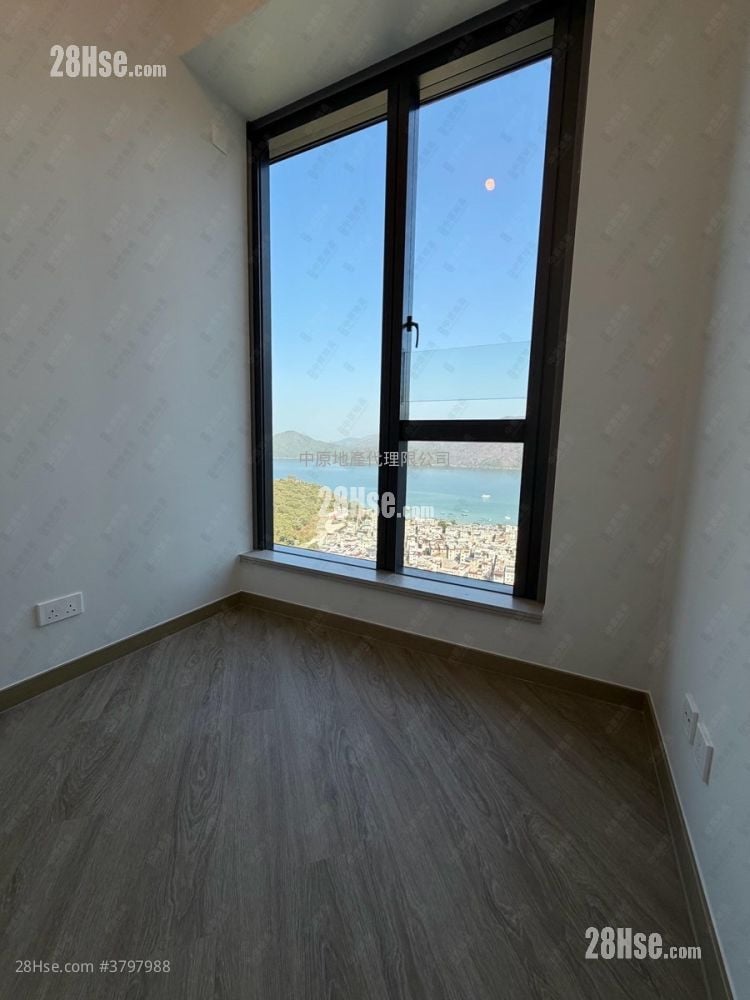 Sierra Sea Sell 3 Bedrooms 531 ft²