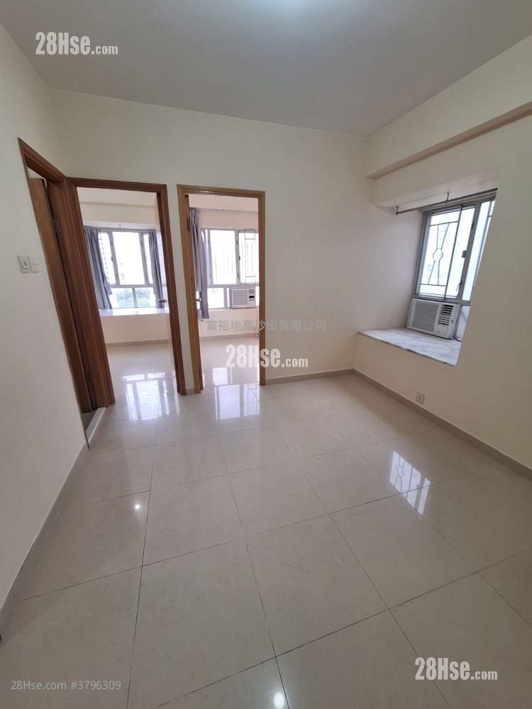 金狮花园 租盘 2 房 , 1 浴室 306 平方尺