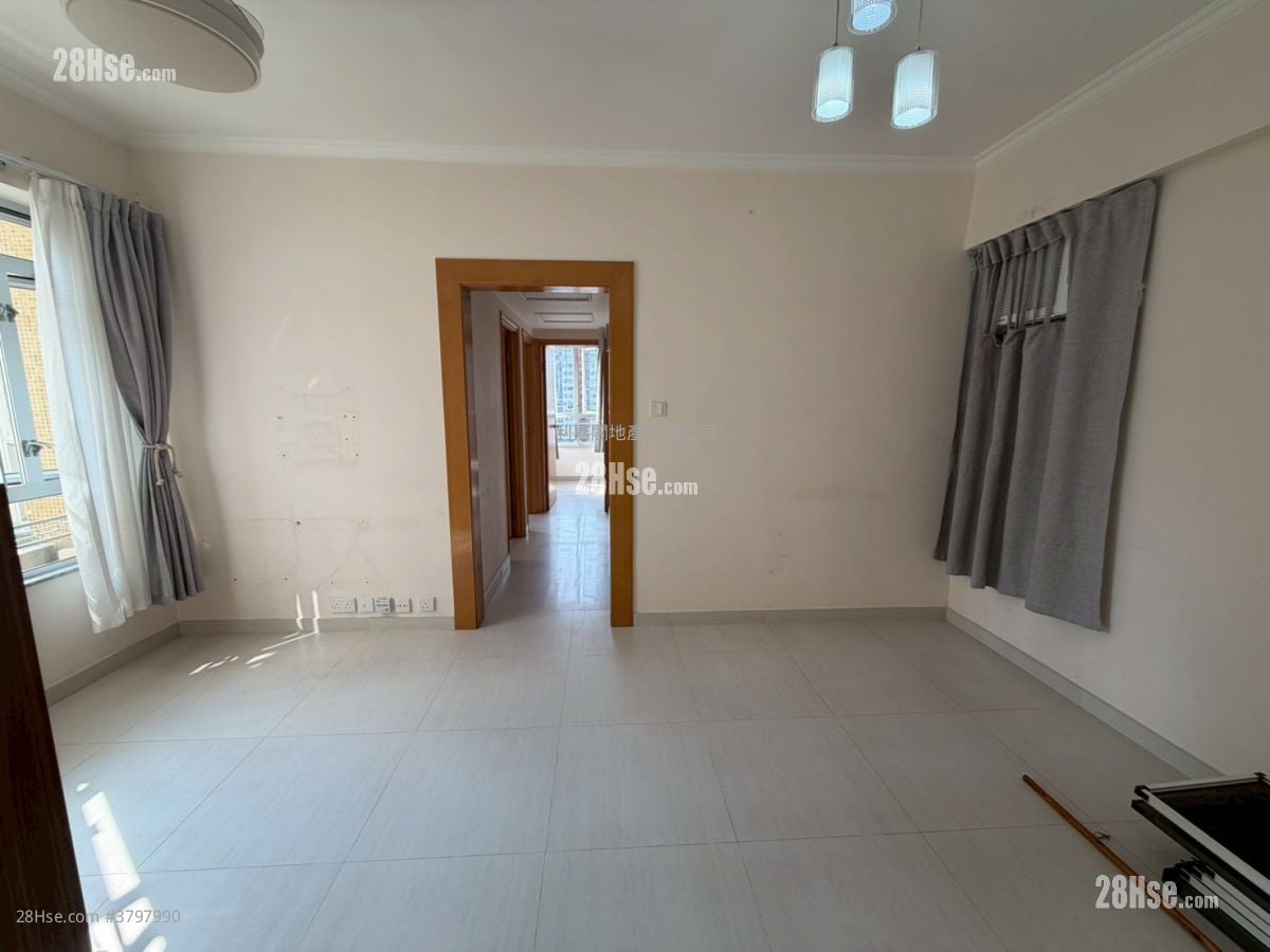 青怡花园 售盘 3 房 , 1 浴室 547 平方尺