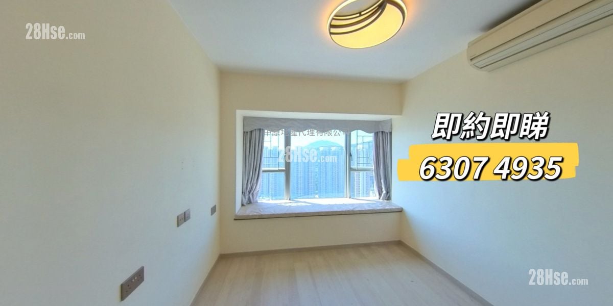 Park Central Sell 2 Bedrooms , 1 Bathroom 384 ft²