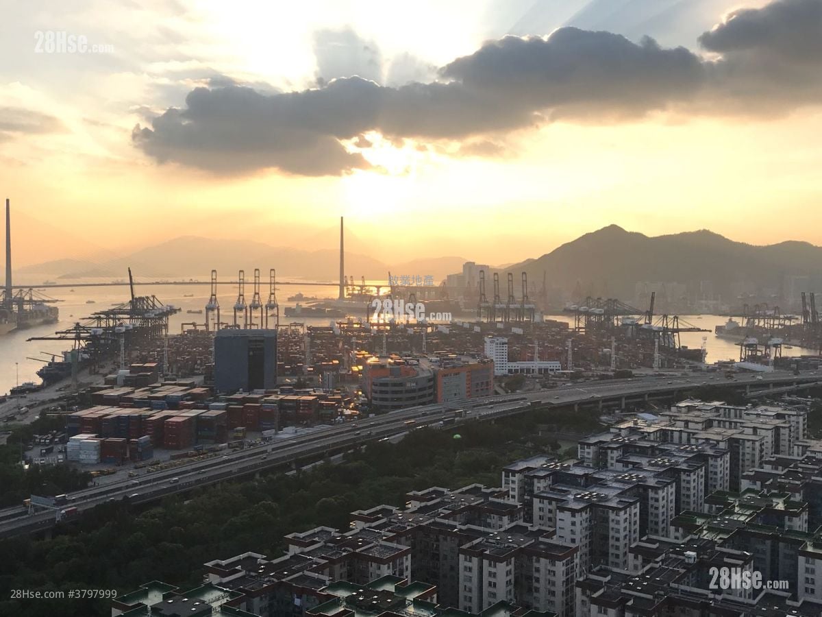 Manhattan Hill Sell 2 Bedrooms , 1 Bathroom 558 ft²