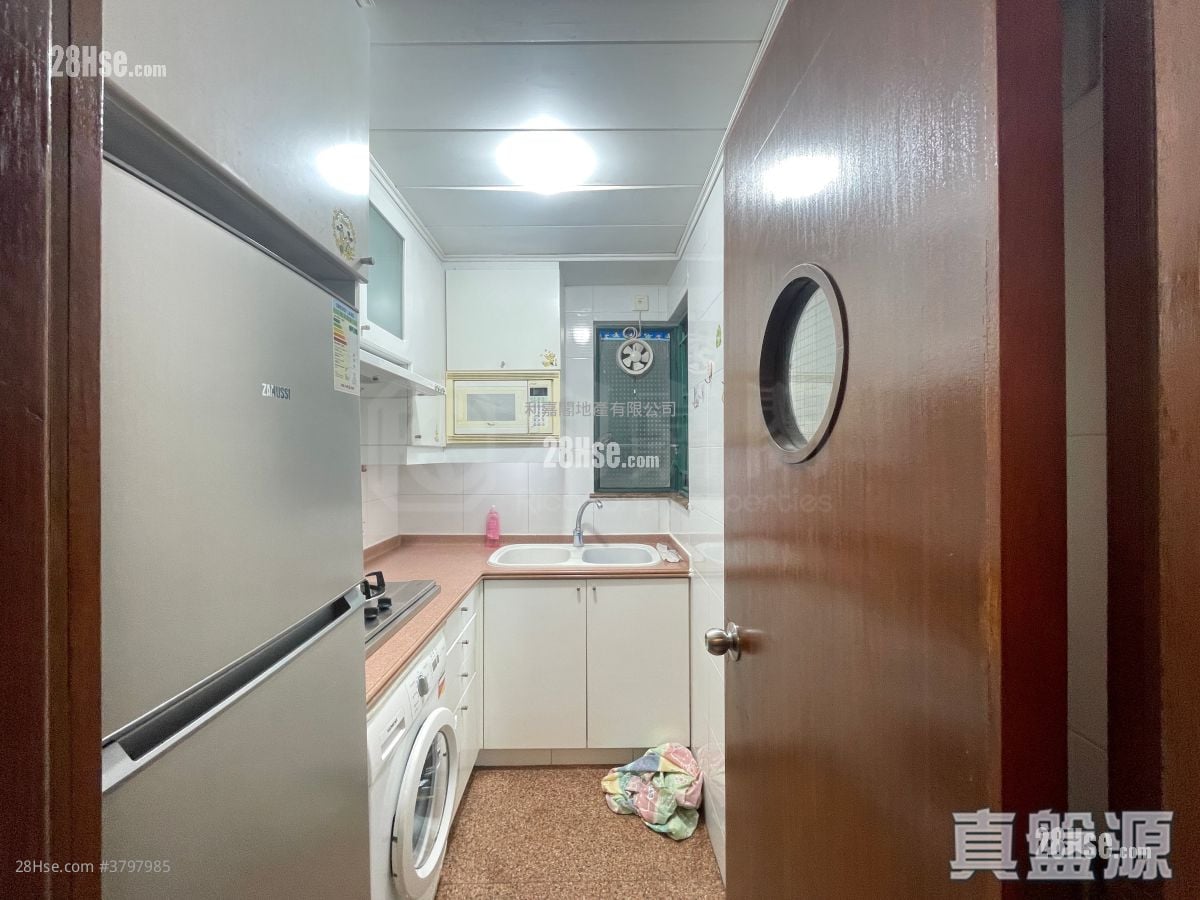 新都城 售盘 2 房 , 1 浴室 363 平方尺