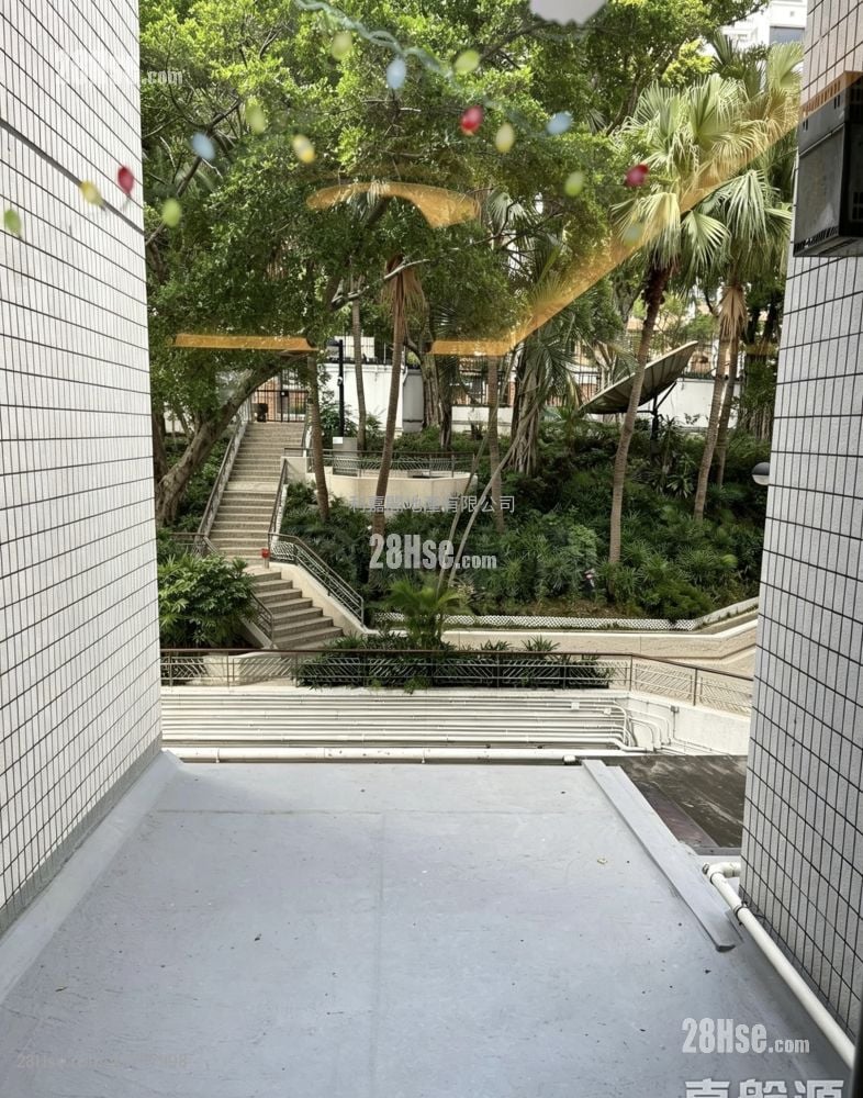 又一村花园 售盘 3 房 1,511 平方尺