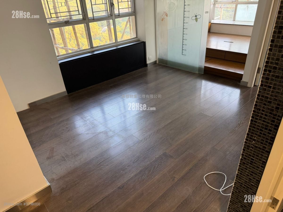 Elegance Gardens Rental 2 Bedrooms , 1 Bathroom 335 ft²