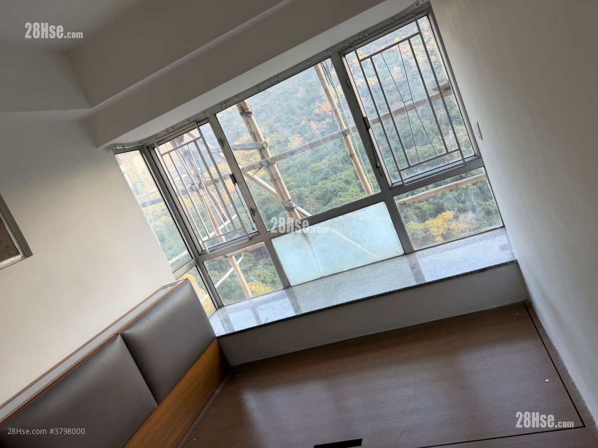 Elegance Gardens Rental 2 Bedrooms , 1 Bathroom 335 ft²