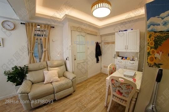 Golden Lion Garden Sell 1 Bedroom , 1 Bathroom 270 ft²