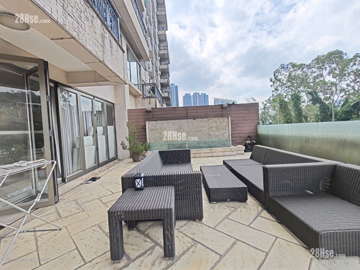 The Great Hill Sell 4 Bedrooms , 3 Bathrooms 2,580 ft²