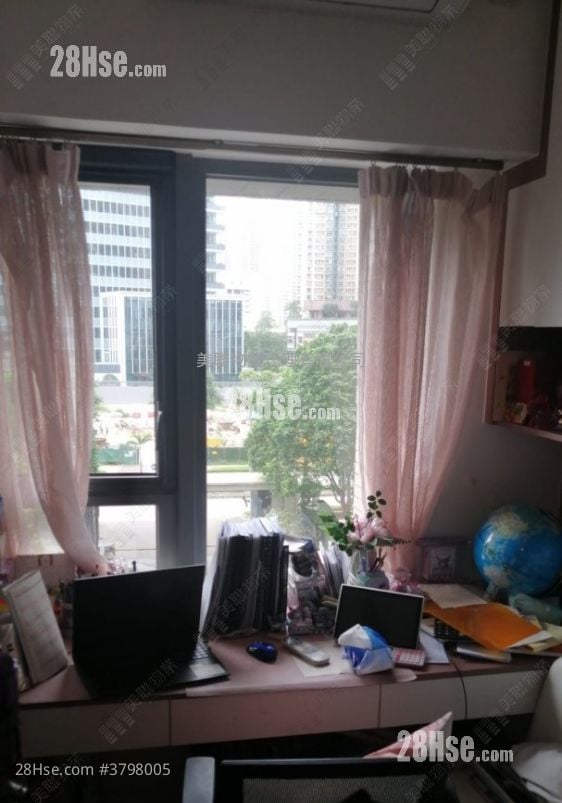 The Wings Sell 3 Bedrooms , 2 Bathrooms 735 ft²