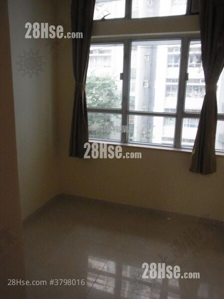 Whampoa Garden Sell 3 Bedrooms 681 ft²