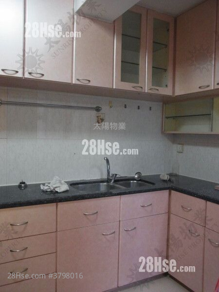Whampoa Garden Sell 3 Bedrooms 681 ft²