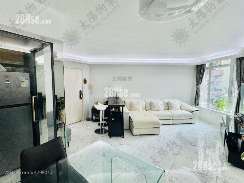 Whampoa Garden Sell 3 Bedrooms 680 ft²