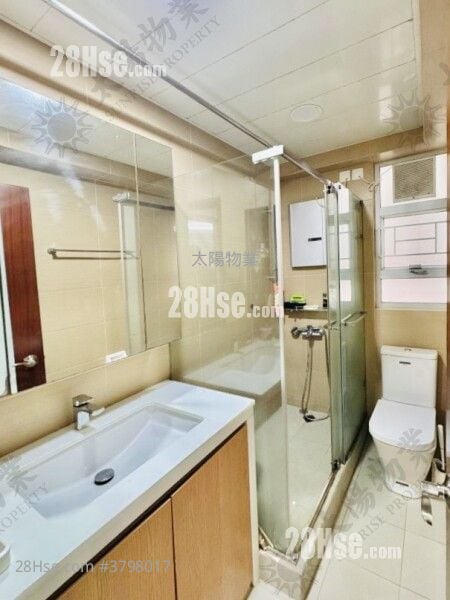 Whampoa Garden Sell 3 Bedrooms 680 ft²