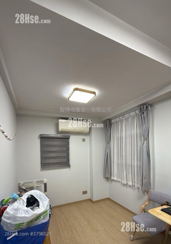 Season Mansion Sell 1 Bedroom , 1 Bathroom 319 ft²