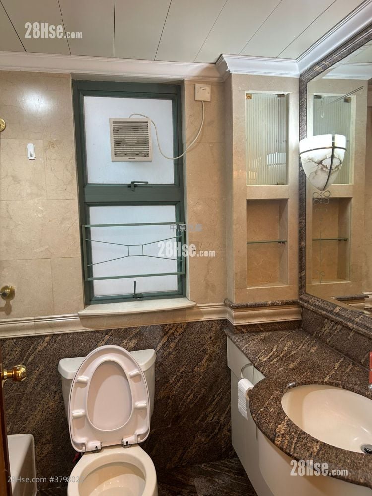 Parkside Villa Sell 2 Bedrooms , 1 Bathroom 590 ft²