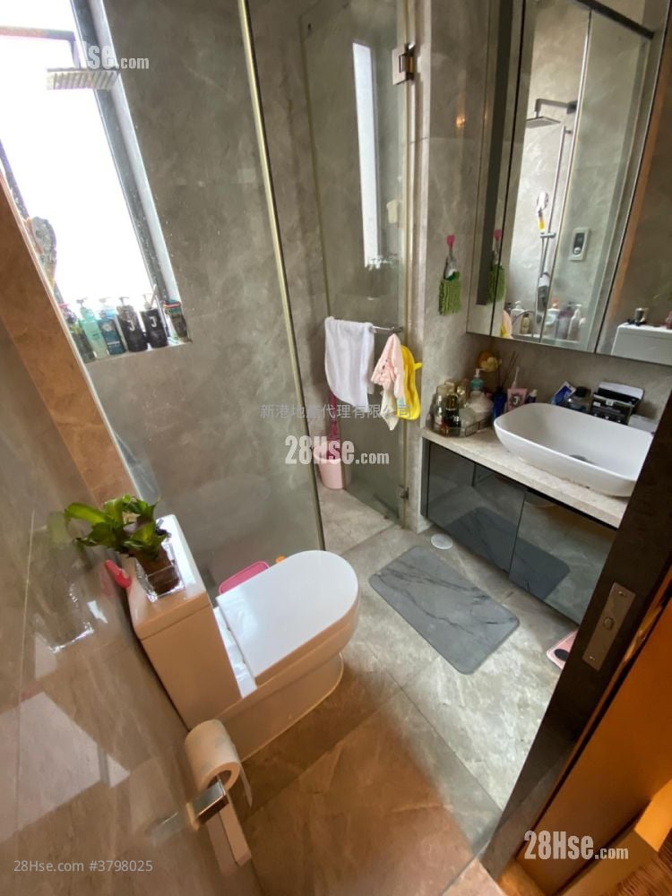 喜点 售盘 1 房 , 1 浴室 357 平方尺