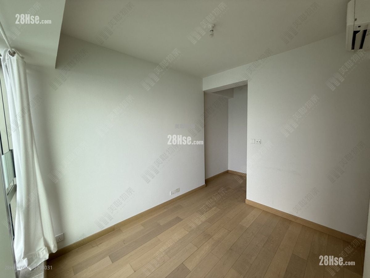 Ocean Marini Sell 4 Bedrooms , 3 Bathrooms 814 ft²