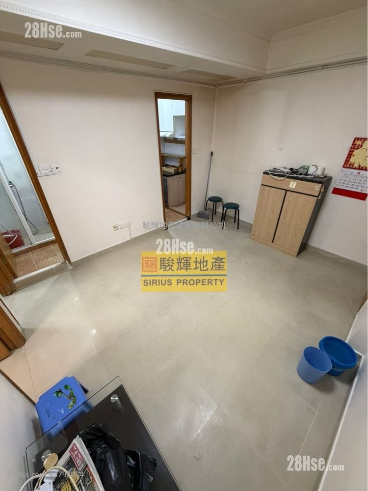 Winner Building Rental 334 ft²