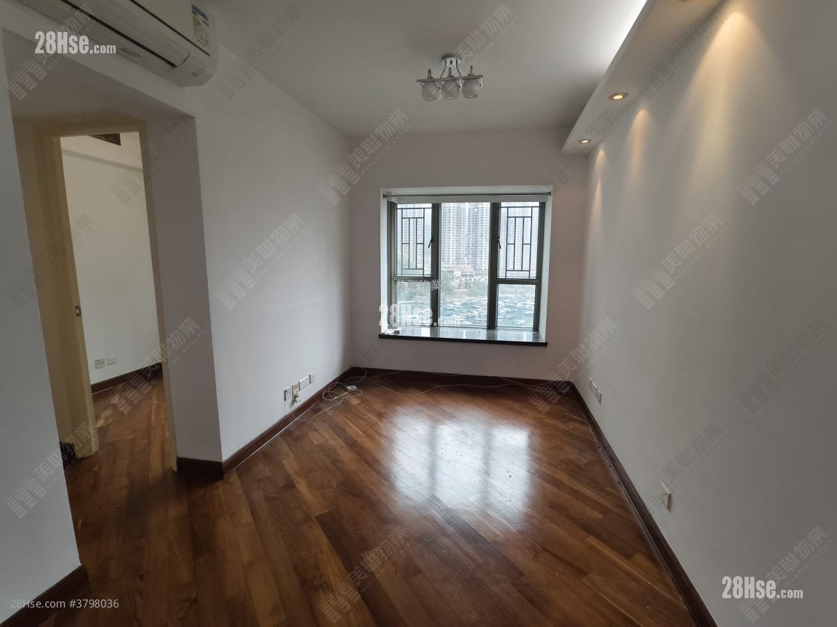 Tseung Kwan O Plaza Sell 2 Bedrooms , 1 Bathroom 459 ft²