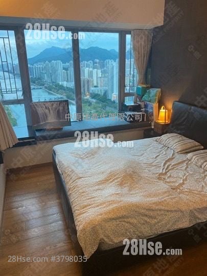 溱岸8号 售盘 4 房 1,398 平方尺