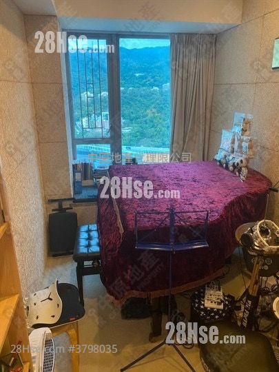 溱岸8号 售盘 4 房 1,398 平方尺