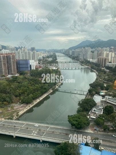 溱岸8号 售盘 4 房 1,398 平方尺