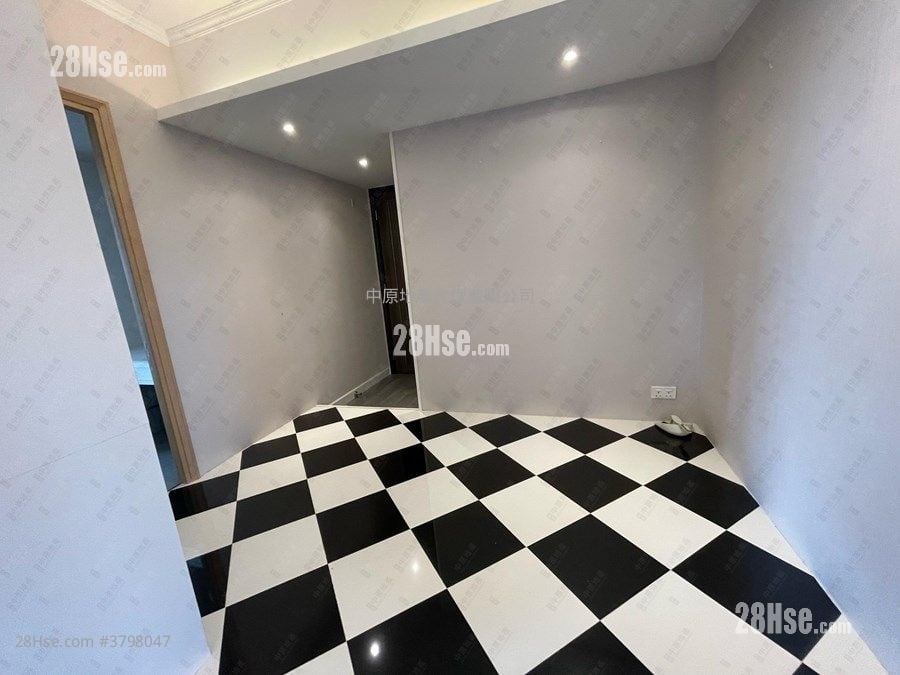 海之恋 售盘 3 房 , 2 浴室 773 平方尺