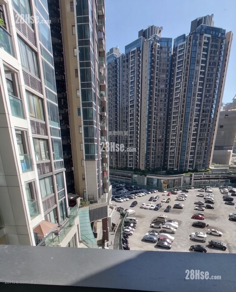 天晋 售盘 3 房 , 2 浴室 704 平方尺