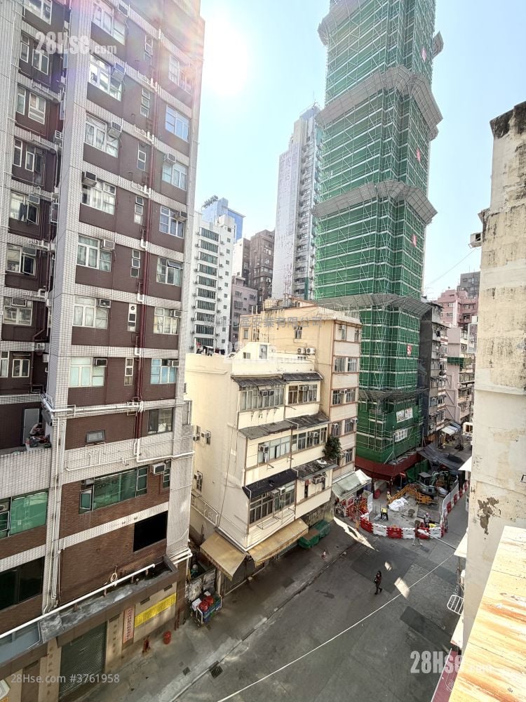 Shui Fung Building Sell 2 Bedrooms , 1 Bathroom 249 ft²