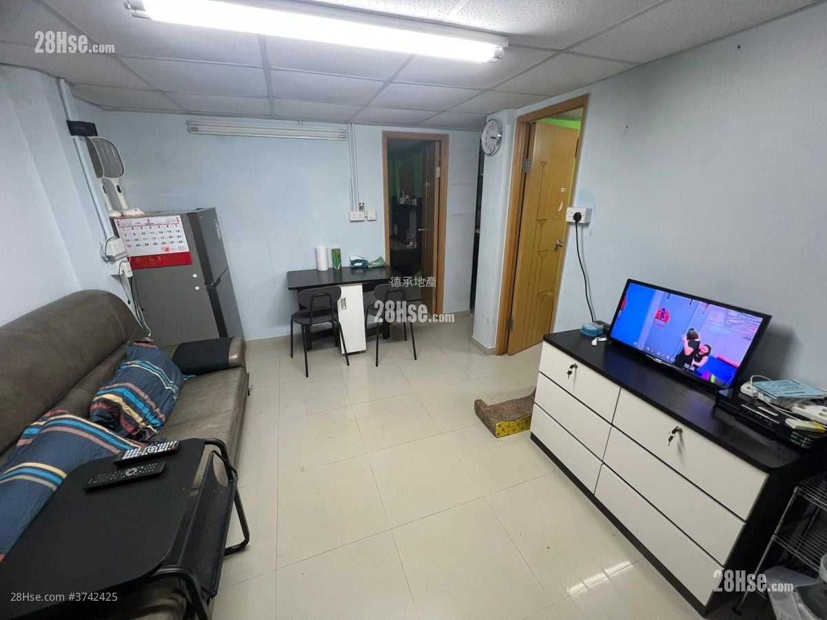 Village Rental 2 Bedrooms , 1 Bathroom