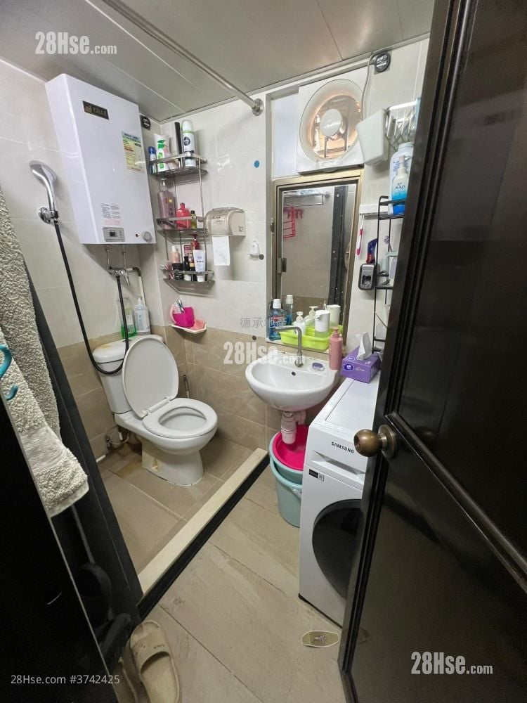 Village Rental 2 Bedrooms , 1 Bathroom