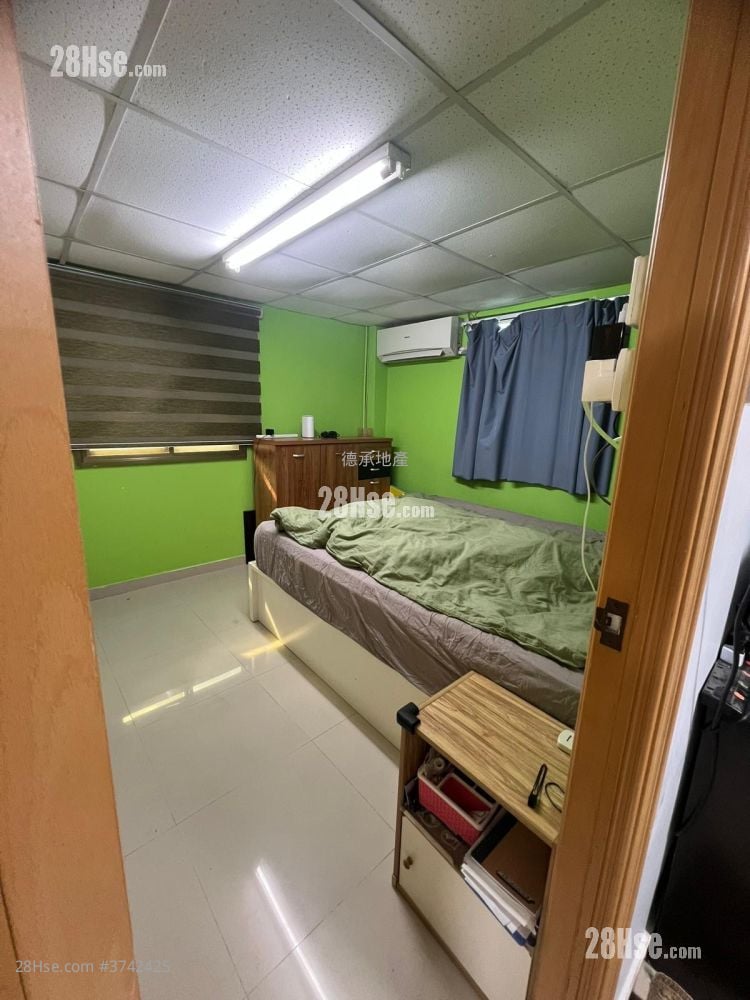 Village Rental 2 Bedrooms , 1 Bathroom