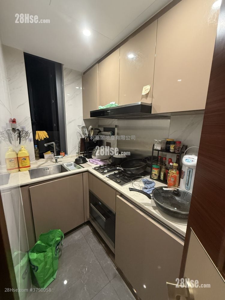 睿峰 售盘 2 房 , 1 浴室 489 平方尺