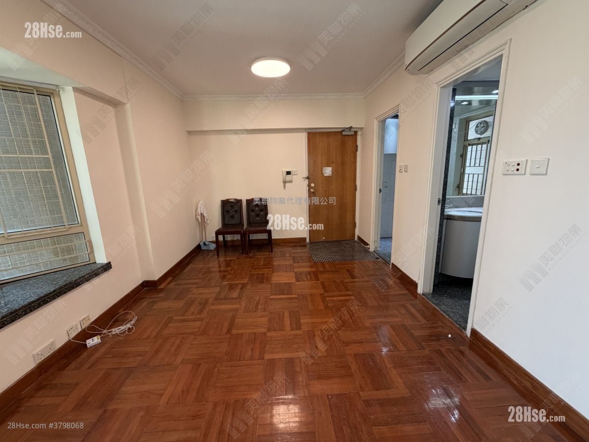 La Cite Noble Rental 2 Bedrooms , 1 Bathroom 378 ft²