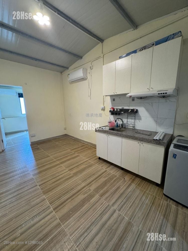 Village Rental 2 Bedrooms , 1 Bathroom