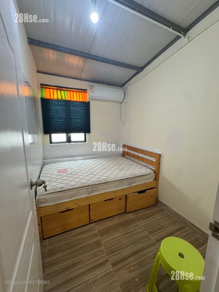 Village Rental 2 Bedrooms , 1 Bathroom