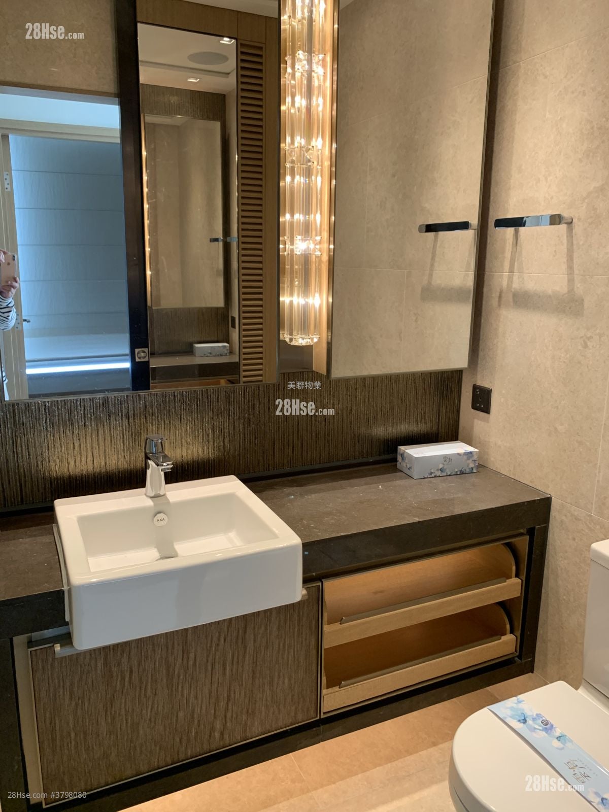 St Barths Sell 5+ Bedrooms , 3 Bathrooms 1,353 ft²