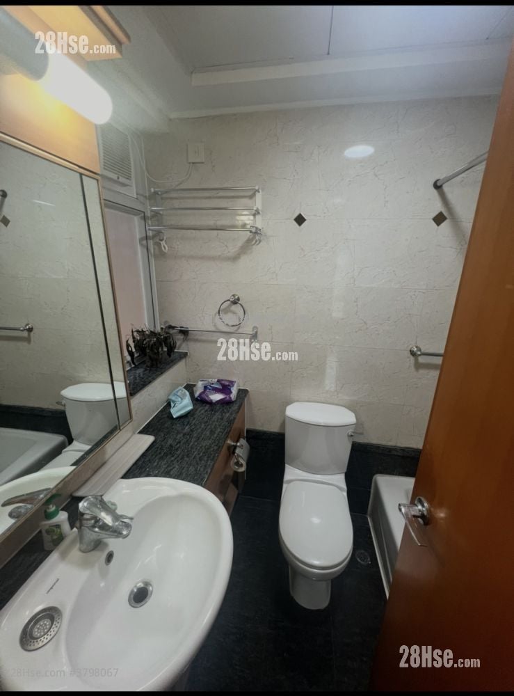 Liberte Sell 2 Bedrooms , 1 Bathroom 522 ft²