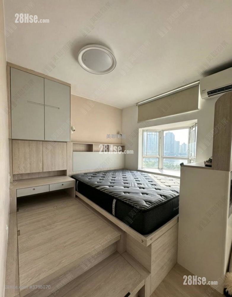 Riviera Gardens Sell 3 Bedrooms , 1 Bathroom 583 ft²