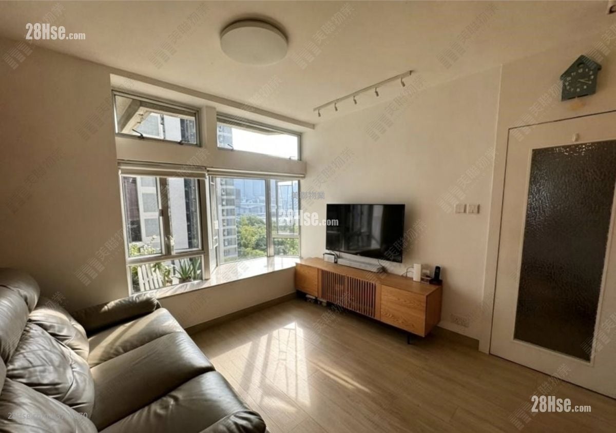 Riviera Gardens Sell 3 Bedrooms , 1 Bathroom 583 ft²