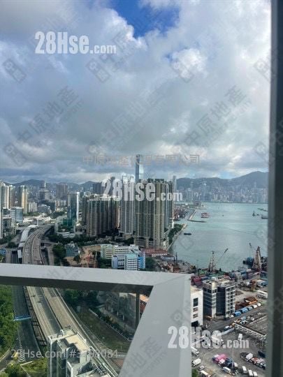 Cullinan West Sell 4 Bedrooms 1,320 ft²