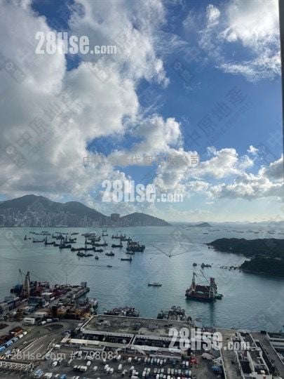 Cullinan West Sell 4 Bedrooms 1,320 ft²