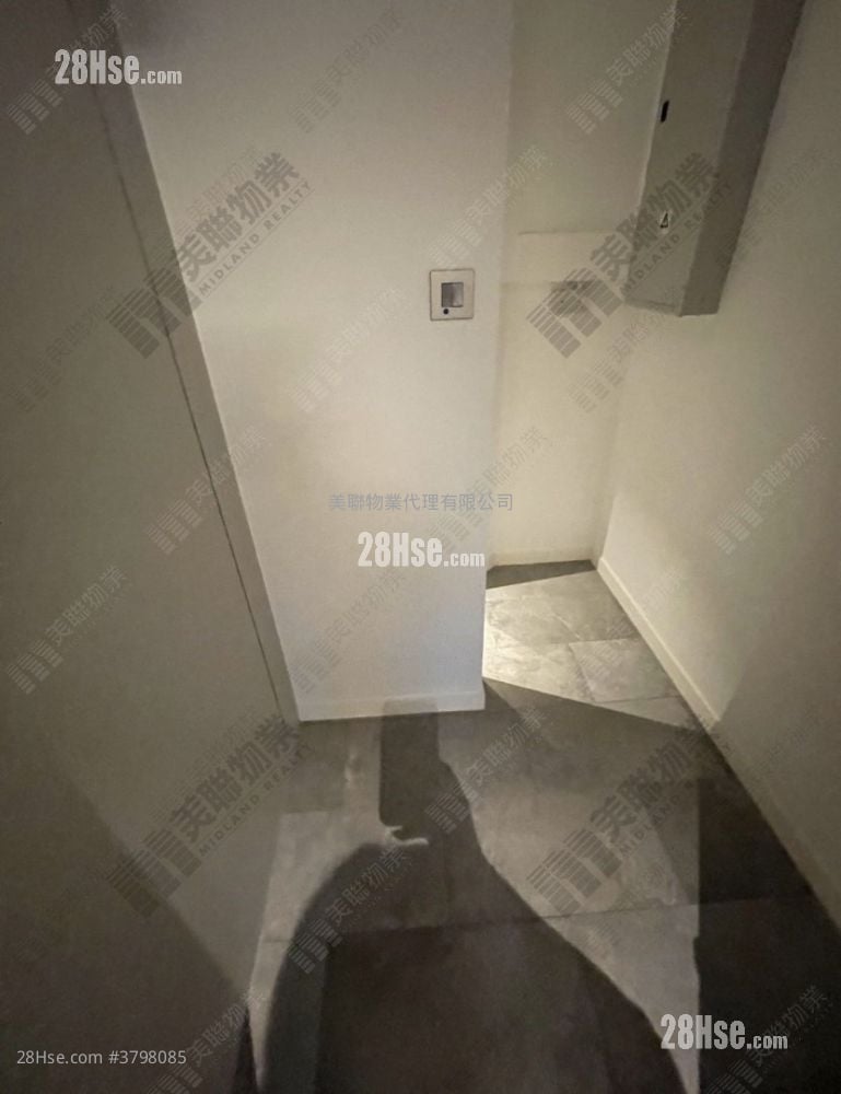 The Wings Rental 5+ Bedrooms , 4 Bathrooms 1,238 ft²