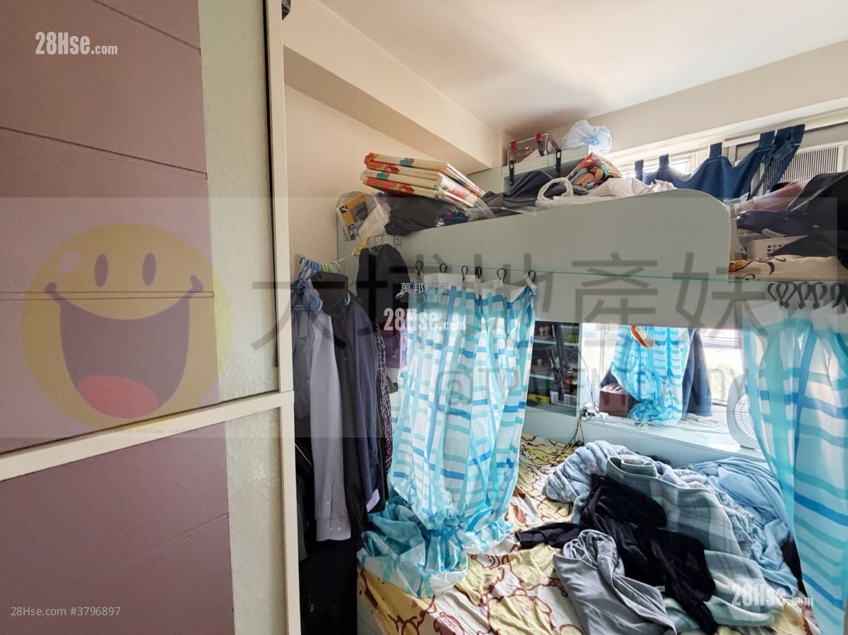 新兴花园 售盘 2 房 , 1 浴室 426 平方尺