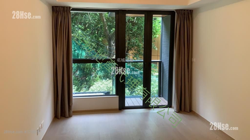 The Met. Acappella Rental Studio , 1 Bathroom 254 ft²