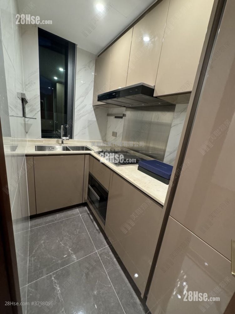 The Vertex Sell 2 Bedrooms 489 ft²