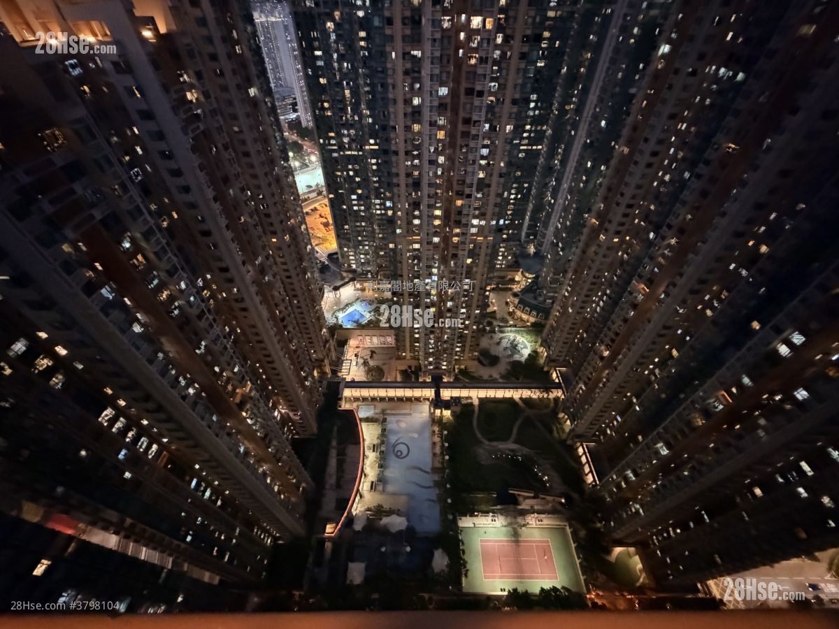 Banyan Garden Sell 2 Bedrooms , 1 Bathroom 475 ft²