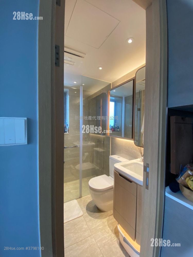 Upper East Sell 1 Bedroom , 1 Bathroom 312 ft²