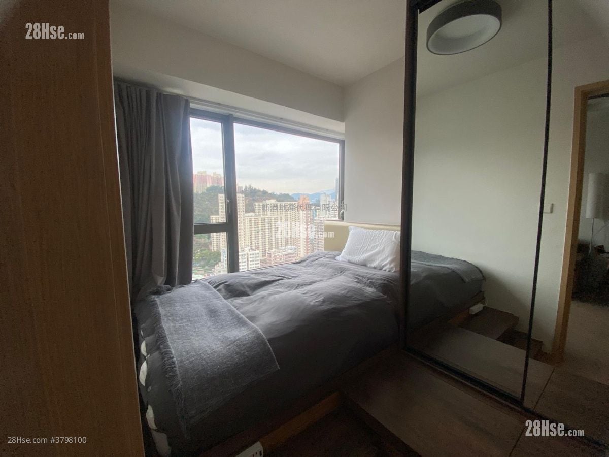 Upper East Sell 1 Bedroom , 1 Bathroom 312 ft²