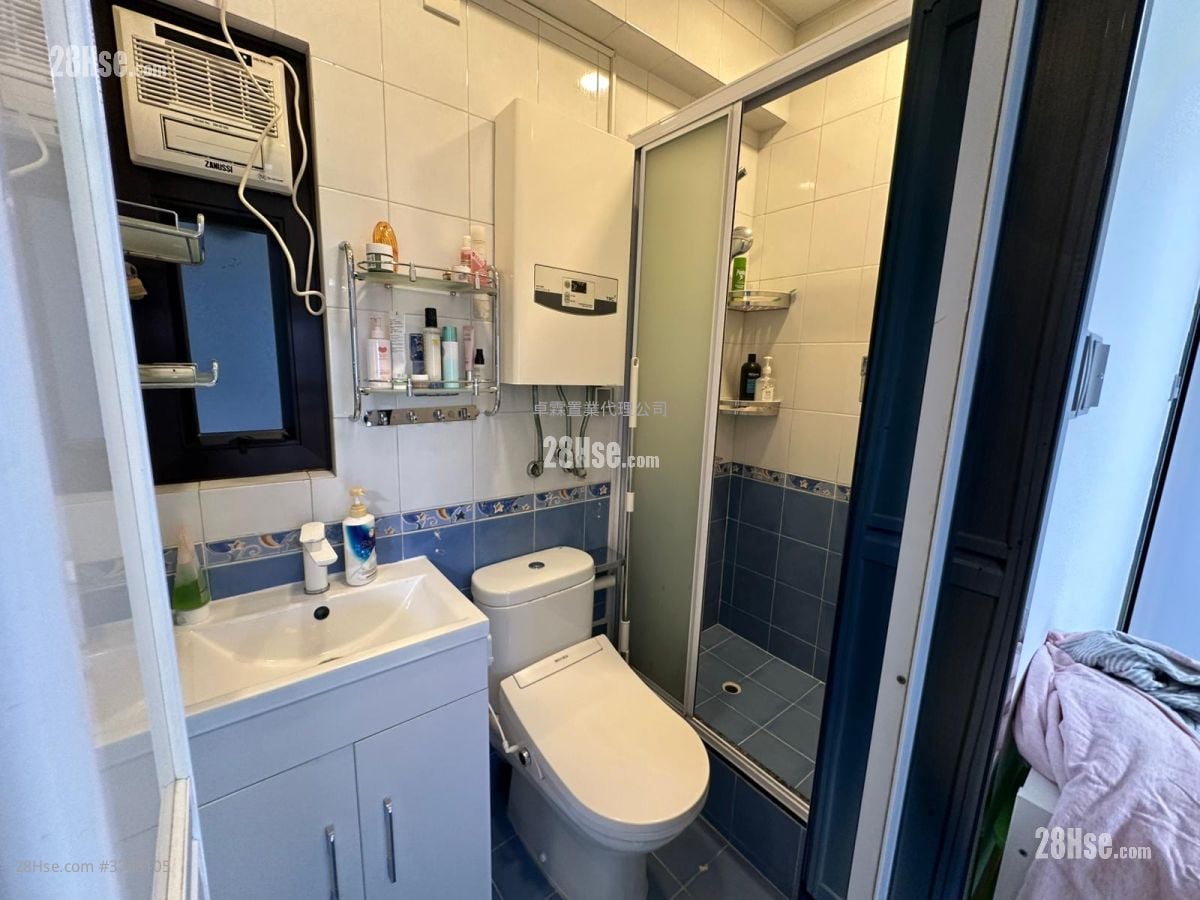 高乐花园 租盘 2 房 , 1 浴室 334 平方尺